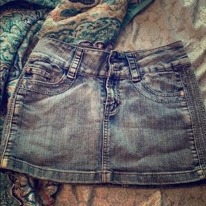 Funhouse vintage     Size 3✨    Acid wash